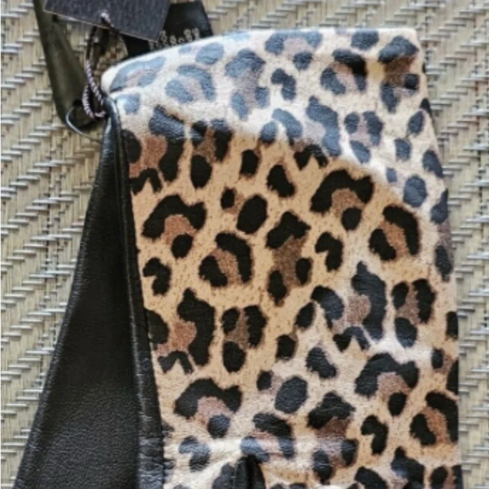 NEW FOWNES CALF SKIN LEATHER LEOPARD CASHMERE LINED GLOVES Xs-Sm